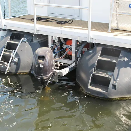 Hausboot Hanna By Fewo-plan Henn100 Botel *