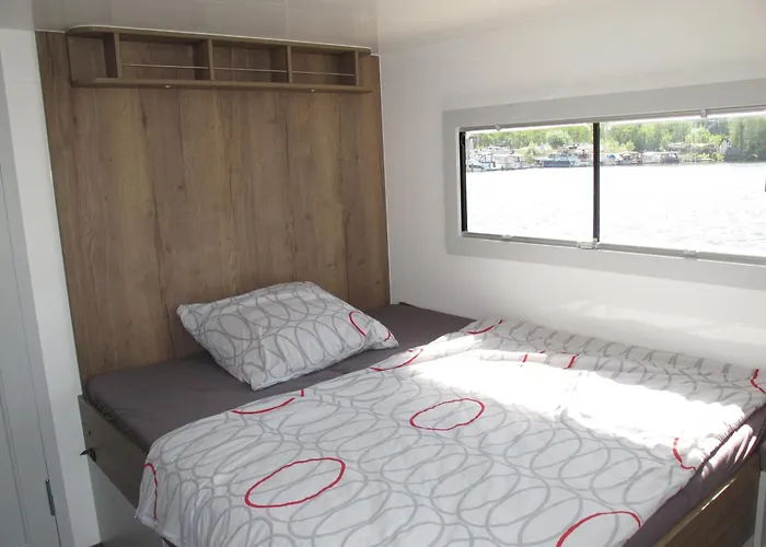 Hausboot Hanna By Fewo-plan Henn100 *