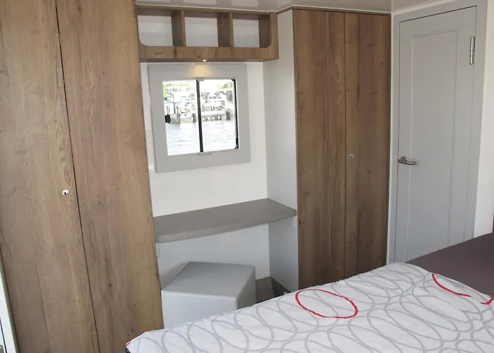 Botel Hausboot Hanna By Fewo-plan Henn100 Hennigsdorf